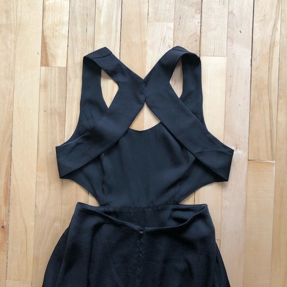 SOLD - Aritzia Talula Peekaboo Maxi Dress in Black - Picture 2 of 5